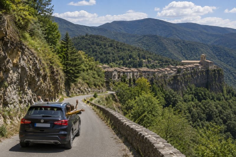 Ruta en cotxe pel Ripollès i l’Alta Garrotxa: Sant Joan, Camprodon, Beget i Castellfollit de la Roca